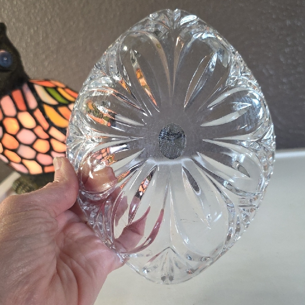 Vintage Studio Silversmiths Cear Glass Candy Dish - Picture 5 of 5